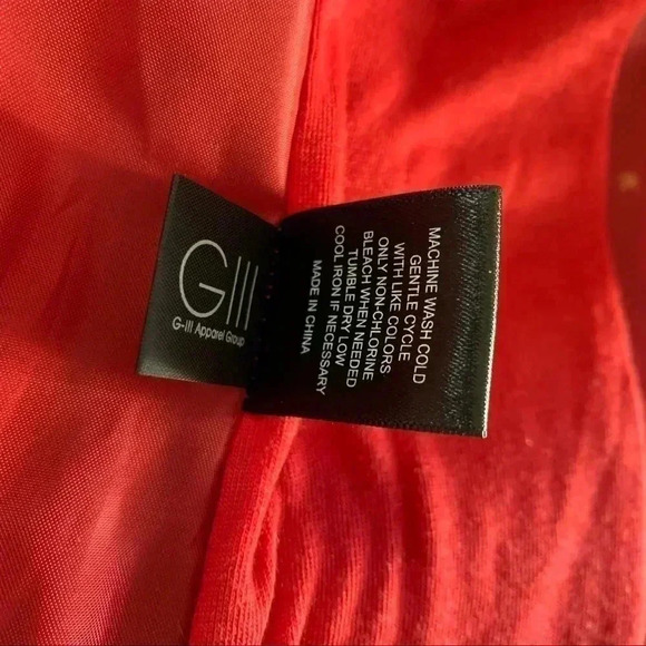 Black Rivet Quilted Vest - Picture 6 of 6